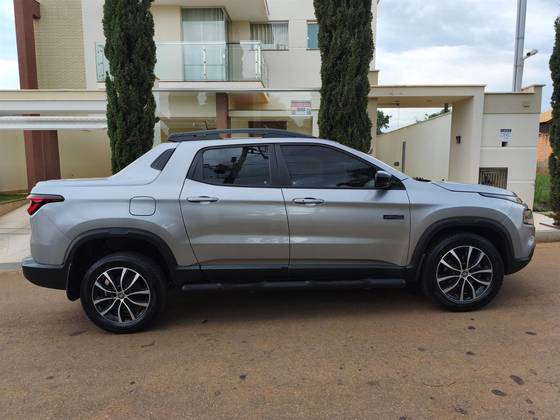 FIAT TORO 2.0 16V TURBO DIESEL ULTRA 4WD AT9